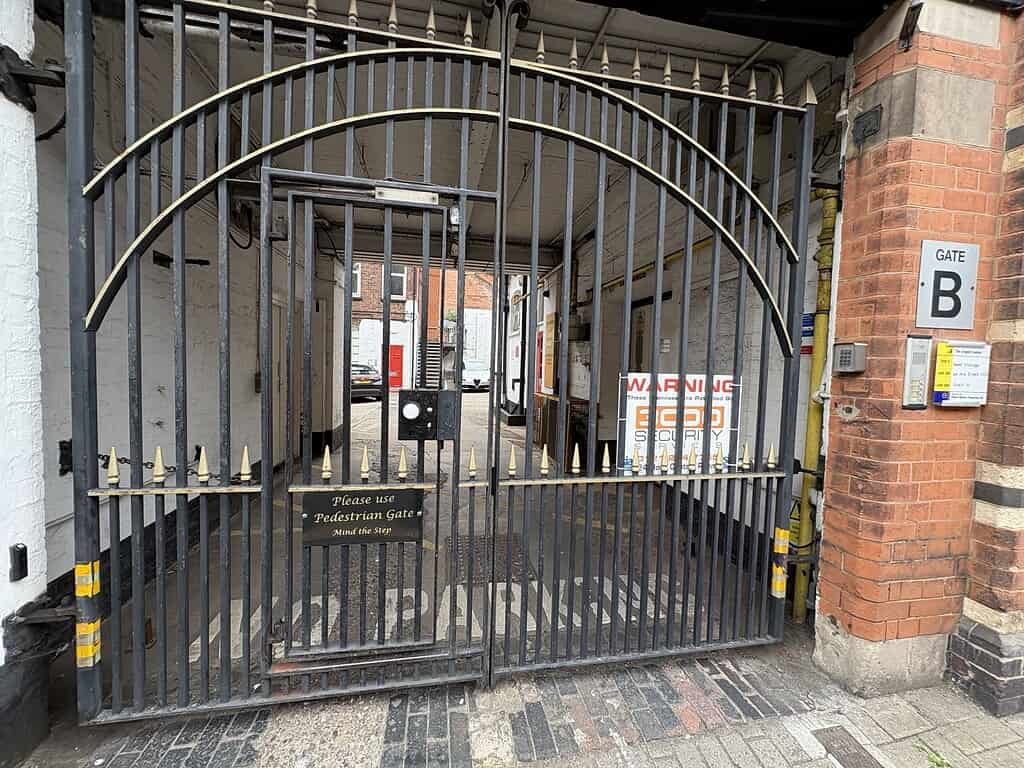 Image of accessible gate entrance